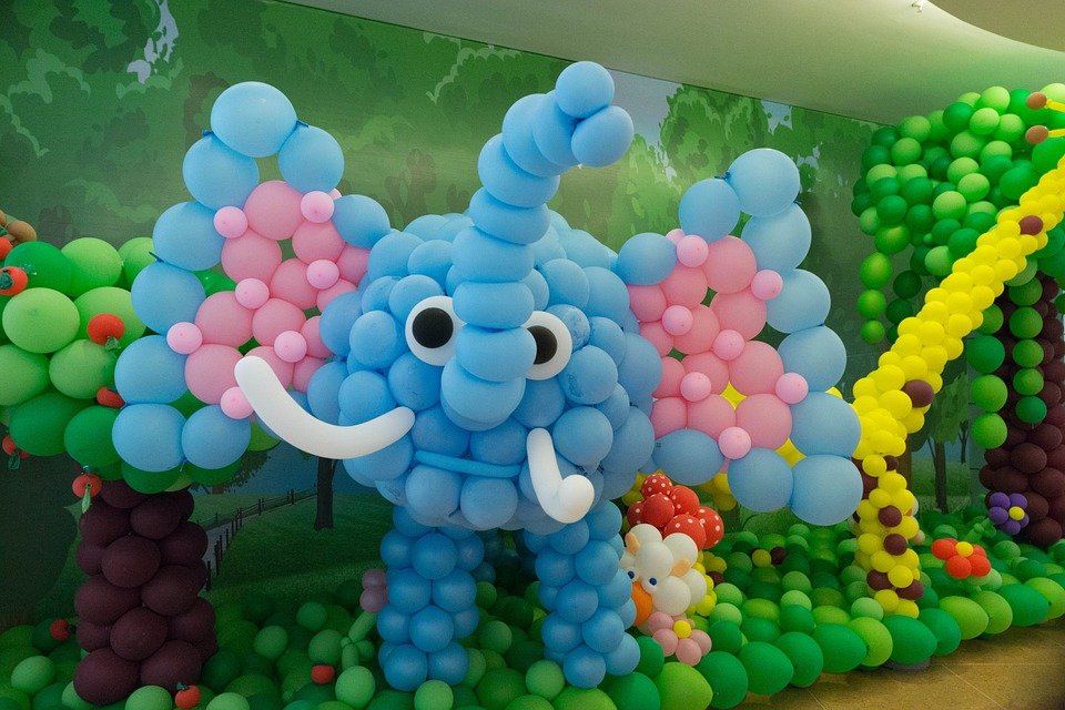 balloon decorating