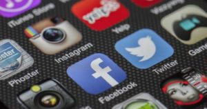 business-social-media-2_opt