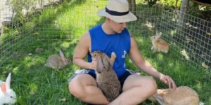 Former OFW Returns Home And Starts A Rabbit Business