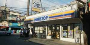 5 Top Convenience Store Franchises In The Philippines You Can Invest In