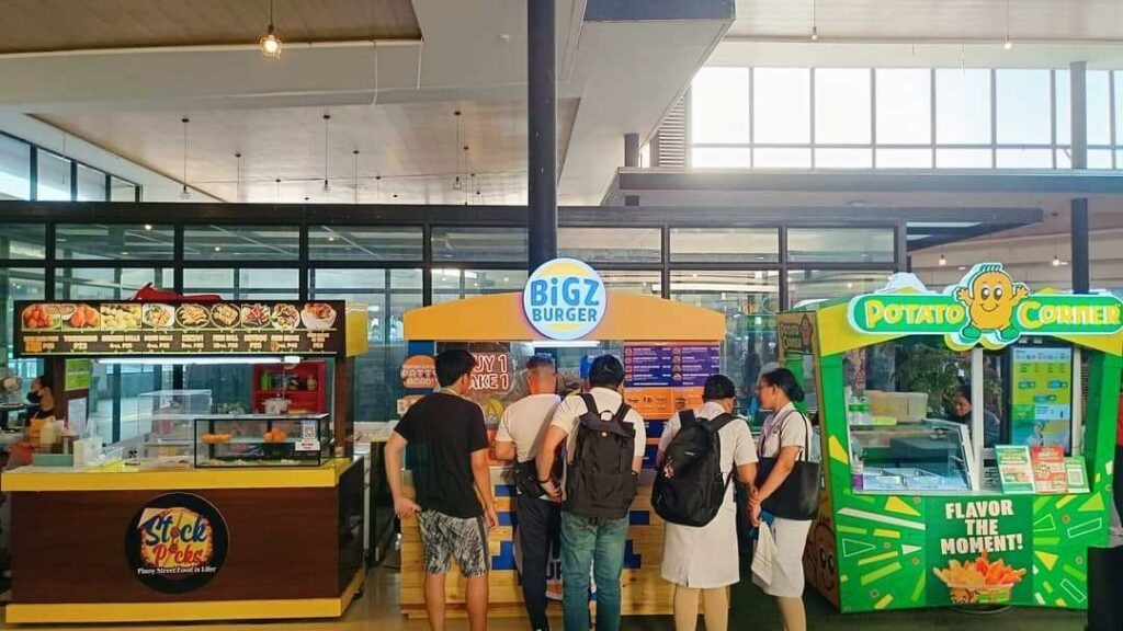 The Rising Burger Brand: This Entrepreneur Introduces the Country’s First Buy1 Take1 Crispy Chicken Sandwich