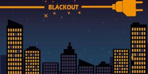 7 Ways a UPS Power Supply Prevents Costly Downtime in Businesses